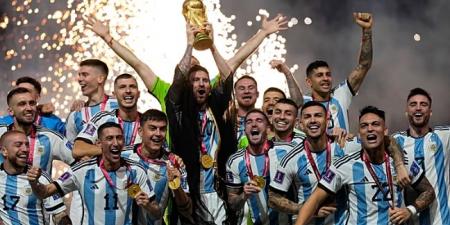 كأس العالم.. حكاية بطولة صنعت مجد كرة القدم من 13 منتخبًا إلى 48 فريقًا