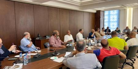 "غرفة الإسكندرية" تبحث تحديات التراخيص الصناعية لدعم قطاع الملابس الجاهزة