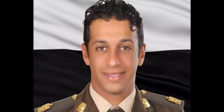 احترافية في التعامل مع العبوات الناسفة.. البطل مقدم شهيد أيمن عبد الحميد (فيديو)