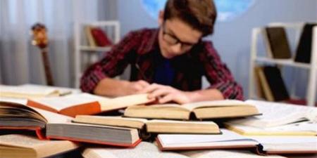 لطلاب الثانوية العامة.. كيفية تنظيم الوقت بين المذاكرة والراحة