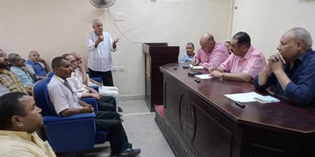 استعدادًا لانطلاق ماراثون الثانوية العامة بسوهاج.. اجتماع موسع بمركز توزيع الأسئلة