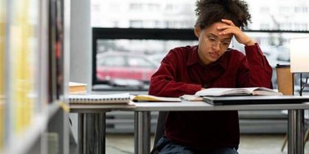 كيف تتعامل مع التوتر والقلق قبل بدء الامتحان؟
