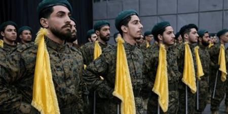ماذا يجري داخل "حزب الله"؟ خيار مطروحٌ على الطاولة