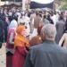 السيدات زين الطوابير.. توافد الناخبين على لجان الاقتراع في شمال سيناء للإدلاء بأصواتهم بانتخابات مجلس النواب