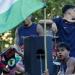 جوارديولا يدافع عن لامين يامال بعد رفع علم فلسطين: موقفه يدعو للفخر