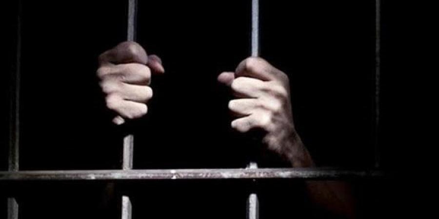 السجن
      المؤبد
      للمتهم
      بقتل
      والدته
      في
      مصر
      القديمة