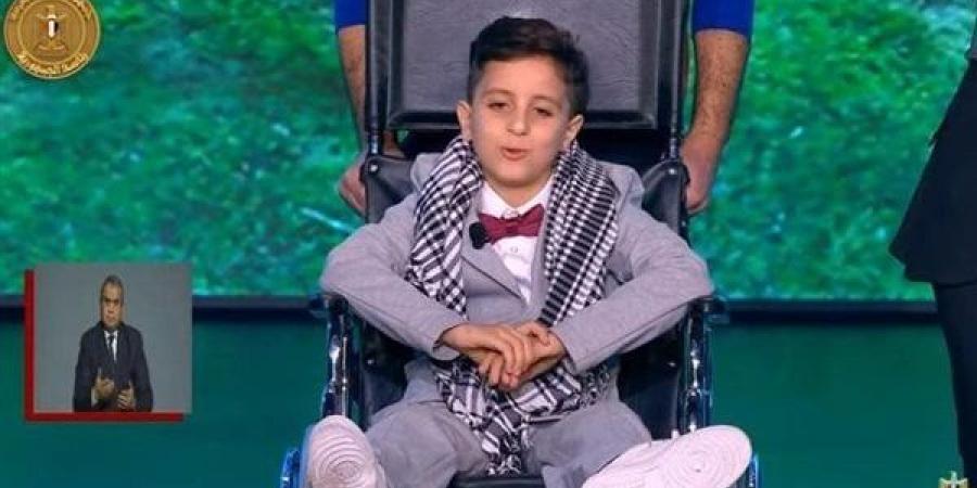 "قادرون
      باختلاف"..
      هكذا
      دعّمت
      الدولة
      ذوى
      القدرات
      ثقافيًا