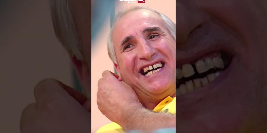 اللاعب
      السابق
      #لعزيزي
      ..
      "
      محمد
      راحم
      كان
      يهبلني
      ????أنا
      طويل
      وهو
      قصيـــــر
      ????..
      كااانو
      يعيطونا
      il
      ????????
      "