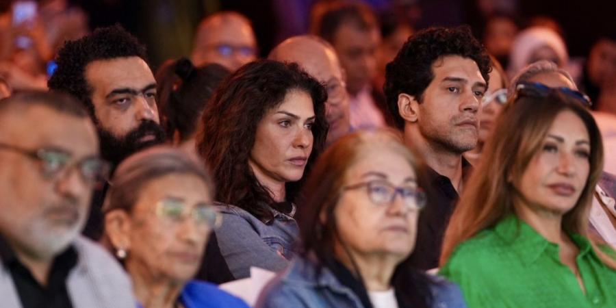منهم
      لبلبة
      وليلى
      علوي..
      أبرز
      حضور
      المؤتمر
      الصحفي
      لمهرجان
      القاهرة
      السينمائي
      الدولي
      الـ
      46