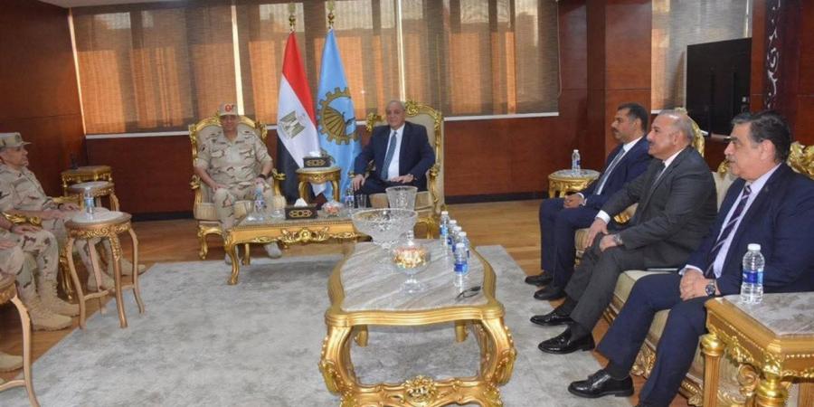الجندي:
      الغربية
      تتبنى
      نهجًا
      استباقيًا
      في
      التعامل
      مع
      الأزمات