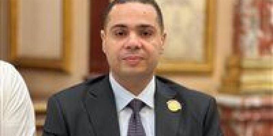 النائب
      عادل
      عتمان:
      قمة
      شرم
      الشيخ
      رسالة
      مصر
      للعالم
      بأن
      كفى
      حربًا
      ومرحبًا
      بالسلام