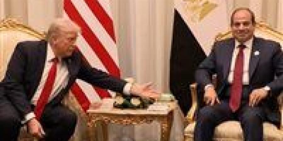 ترامب
      يشيد
      بدور
      مصر
      والرئيس
      السيسي
      في
      تحقيق
      السلام