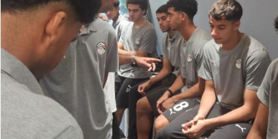 محاضرة
      عن
      الإنعاش
      القلبي
      للاعبي
      المنتخب
      الوطني
      تحت
      17
      عامًا
      قبل
      كأس
      العالم