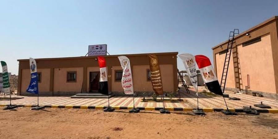 محافظ
      البحر
      الأحمر:
      الانتهاء
      من
      تنفيذ
      المدفن
      الصحي
      الآمن
      بمدينة
      حلايب