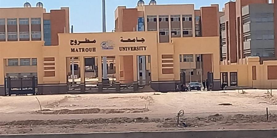 "الأعلى
      للجامعات"
      يفتح
      باب
      الترشح
      لرئاسة
      جامعة
      مطروح