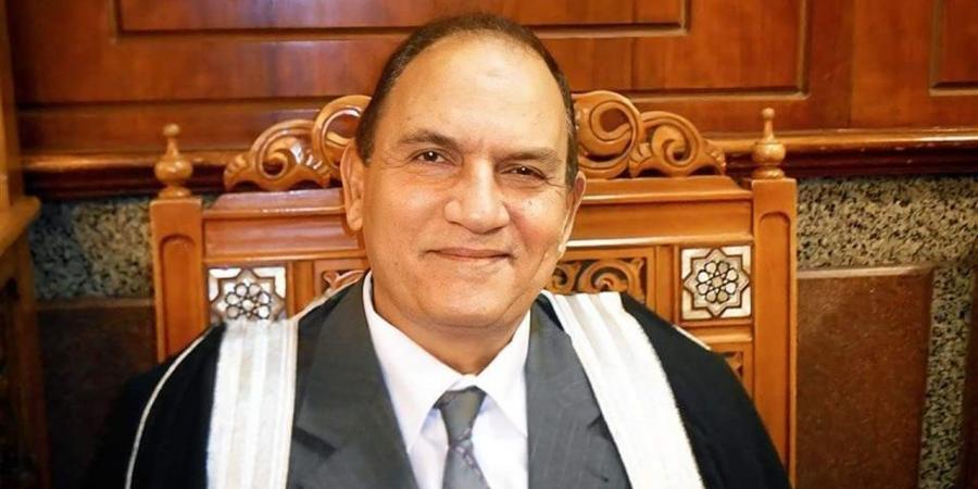 وزير
      الأوقاف
      يُعيّن
      الدكتور
      أحمد
      نعينع
      شيخًا
      لعموم
      المقارئ
      المصرية