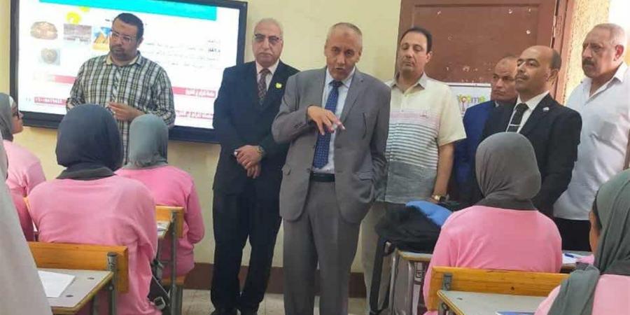 الخريطة
      الزمنية
      للعام
      الدراسي
      2025-2026:
      مواعيد
      امتحانات
      نصف
      العام
      والإجازات
      الرسمية