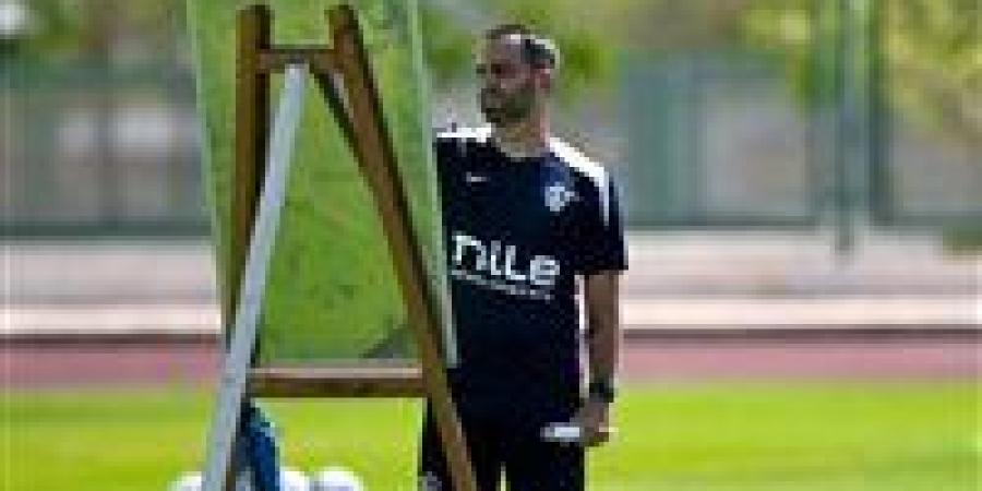 فيريرا
      يخصص
      فقرة
      خططية
      في
      مران
      الزمالك
      استعدادًا
      لمباراة
      ديكيداها