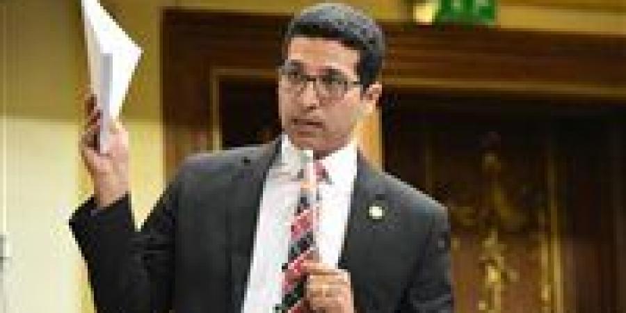استبعاد
      هيثم
      الحريري
      من
      قائمة
      مرشحي
      انتخابات
      النواب