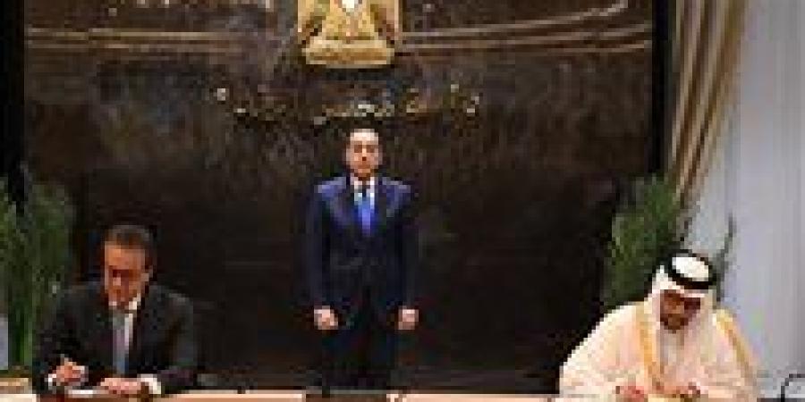 رئيس
      الوزراء
      يشهد
      توقيع
      مذكرة
      تفاهم
      بين
      مصر
      وقطر
      للتعاون
      في
      المجال
      الصحي
