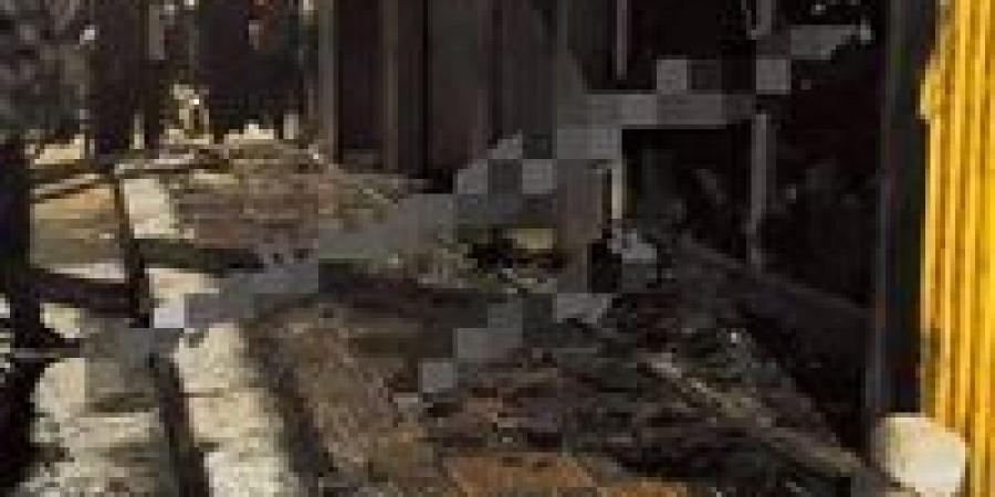 نشوب
      حريق
      في
      محل
      أحذية
      بشارع
      الحسيني
      بالمنيا