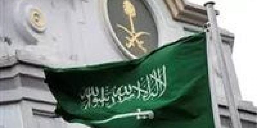 خلال
      أسبوع..
      السعودية
      تضبط
      أكثر
      من
      23
      ألف
      مخالف
      لأنظمة
      الإقامة
      والعمل