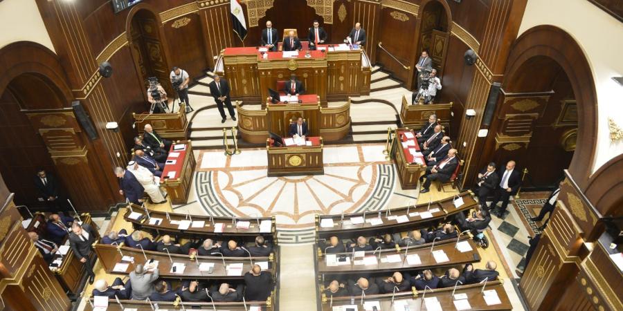 رئيس
      البرلمان
      يهنئ
      المستشار
      عصام
      الدين
      فريد
      رئيس
      مجلس
      الشيوخ