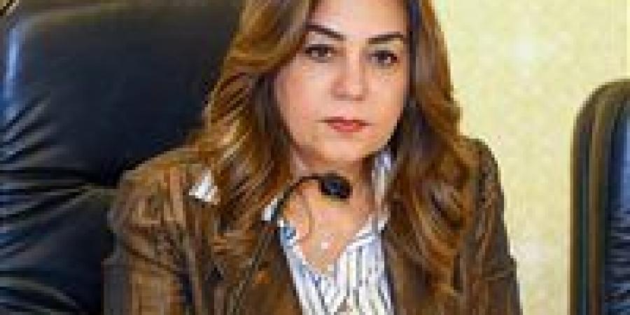 وزيرة
      التنمية
      المحلية:
      تلقينا
      126
      شكوي
      من
      المواطنين
      في
      عدد
      من
      المحافظات
      اتجاه
      السائقين
      المخالفين