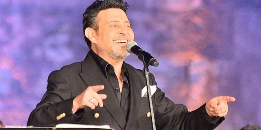 هاني
      شاكر
      يفتتح
      حفله
      بمهرجان
      الموسيقى
      العربية
      بأغنية
      "بلدي"
      وسط
      تفاعل
      كبير
      من
      الجمهور