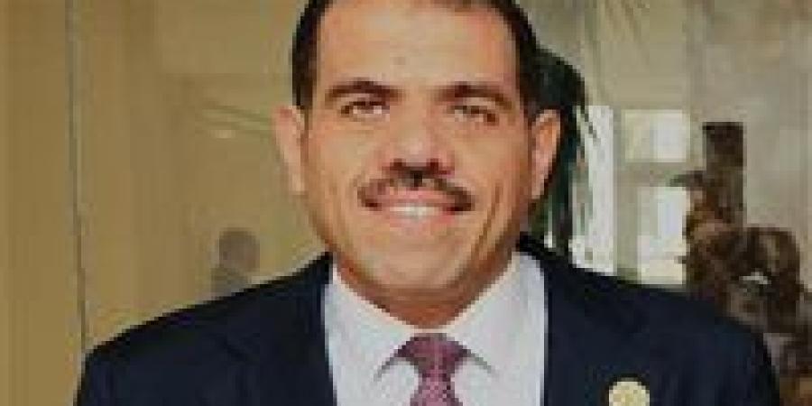 المجلس
      الأعلى
      لـ«قضايا
      الدولة»
      يوافق
      على
      ندب
      المستشار
      أحمد
      عبد
      المجيد
      عبد
      الغني
      أمينًا
      عامًا
      لـ
      مجلس
      الشيوخ
