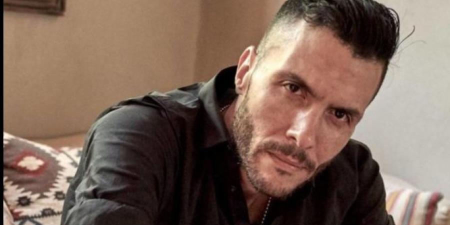 بعد
      وفاتها..
      امير
      عيد
      يتحدث
      عن
      تفاصيل
      إصابة
      والدته
      بالزهايمر