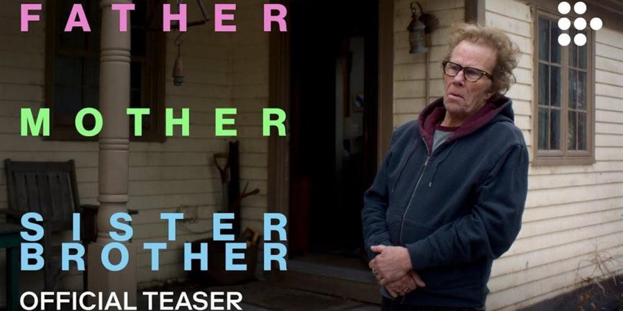 بعد
      تتويجه
      في
      فينيسيا..
      فيلم
      “Father
      Mother
      Sister
      Brother”
      يحقق
      إقبالًا
      جماهيريًا
      كامل
      العدد
      في
      القاهرة