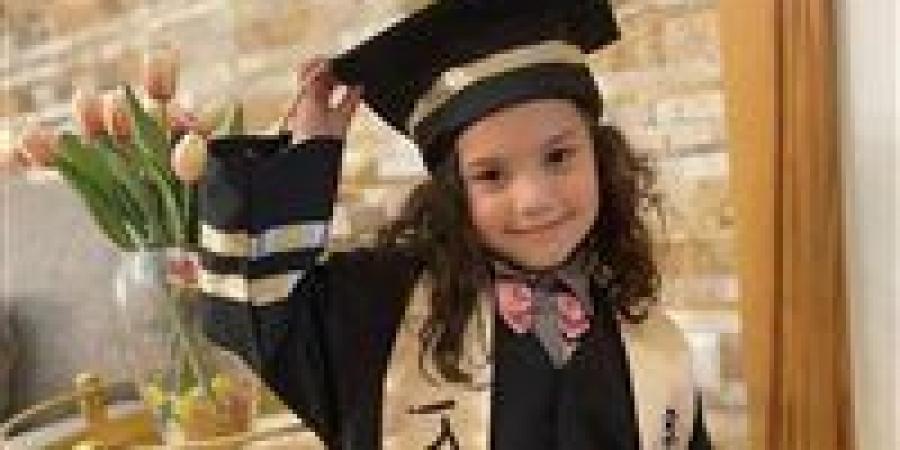 "صوت
      هند
      رجب"..
      رحلة
      فيلم
      تونسي
      من
      البندقية
      إلى
      الأوسكار