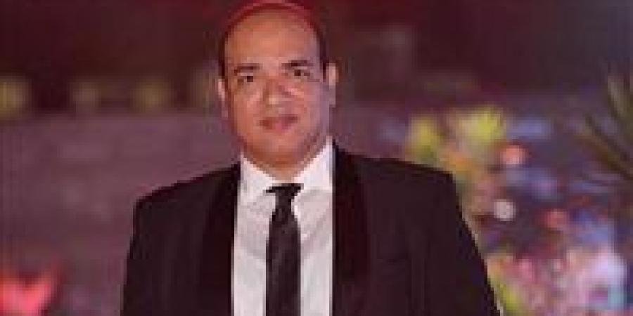رئيس
      غزل
      المحلة:
      محمود
      الخطيب
      تحدث
      معنا
      للتعاقد
      مع
      محمود
      صلاح
      لاعب
      الفريق