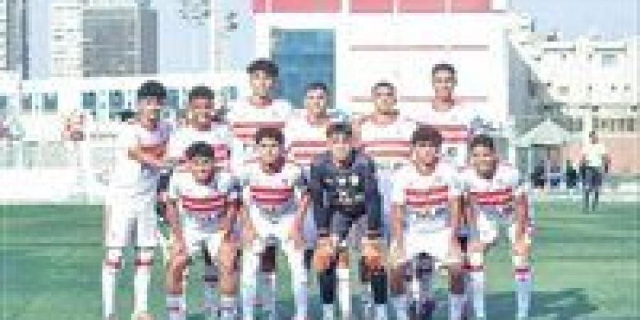 الزمالك
      2007
      يفوز
      على
      وادي
      دجلة
      بسداسية
      في
      بطولة
      الجمهورية