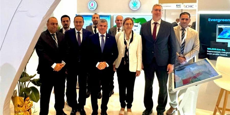 تعاون
      غير
      مسبوق..
      مصر
      وقبرص
      تقودان
      مستقبل
      الطاقة
      في
      المنطقة