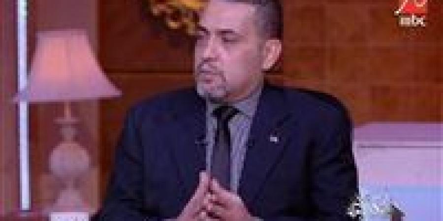 حازم
      المنوفي:
      الأسعار
      تحت
      الرقابة
      ولا
      مبرر
      للزيادات