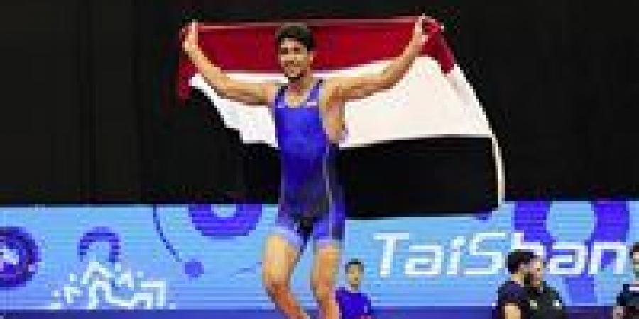 ياسر
      إدريس
      يشيد
      بإنجاز
      أبطال
      مصر
      في
      بطولة
      العالم
      للمصارعة