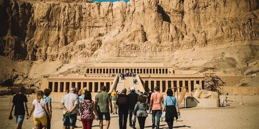 مصر
      تحصد
      جائزة
      أفضل
      وجهة
      تراثية..
      وتُحقق
      زيادة
      21%
      في
      أعداد
      السائحين