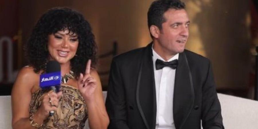 مريحة
      في
      الجواز
      وبناتها
      حبايبي..
      أبرز
      تصريحات
      زوج
      رانيا
      يوسف
      في
      أول
      ظهور
      له