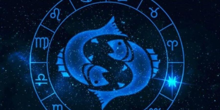برج
      الحوت
      غدا
      23
      أكتوبر
      2025..
      يوم
      يوازن
      بين
      الإبداع
      والواقعية
      والتأمل
      الذاتي