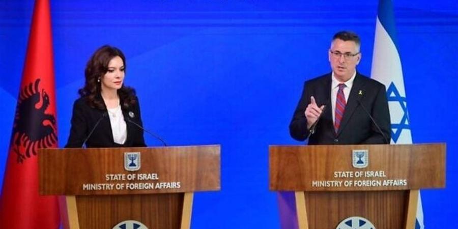 وزير
      إسرائيلي:
      ملتزمون
      بإنجاح
      خطة
      ترامب
      لوقف
      إطلاق
      النار
      في
      غزة