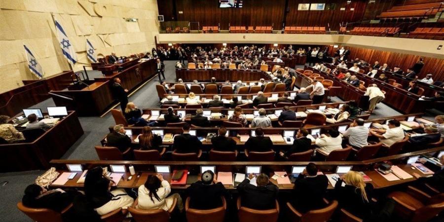 إدانات
      عربية
      لمصادقة
      "الكنيست"
      على
      مقترحين
      لفرض
      السيادة
      على
      الضفة
      الغربية
