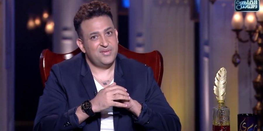 بعد
      تسريب
      الأغنية..
      الشاعر
      تامر
      حسين
      يكشف
      حقيقة
      خلافه
      مع
      محمد
      فؤاد