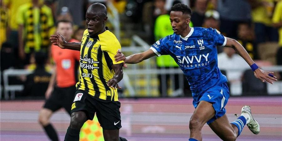 التشكيل
      الرسمي
      لمباراة
      الاتحاد
      والهلال
      في
      الدوري
      السعودي
