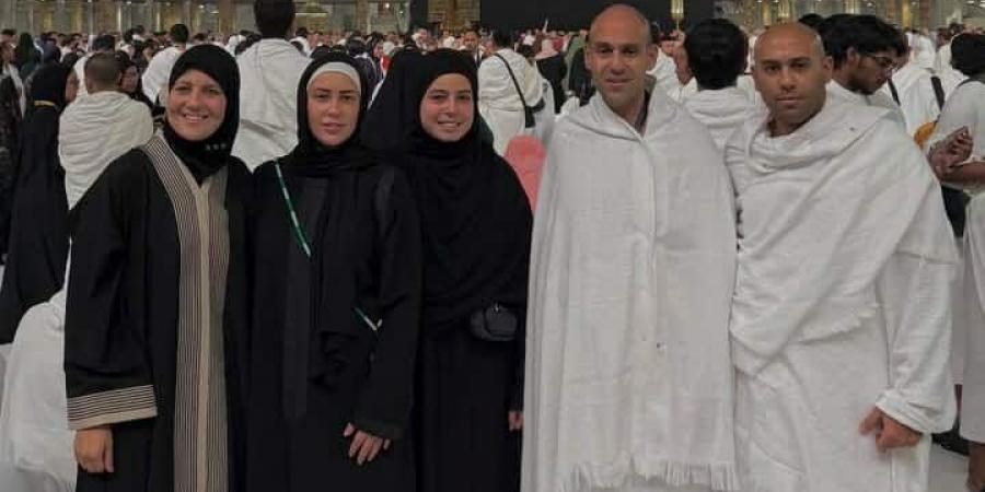 اجمعنا
      به
      في
      الجنة..
      مريم
      عامر
      منيب
      تهدي
      خطيبها
      المتوفي
      عمرو
      ستين
      عمرة