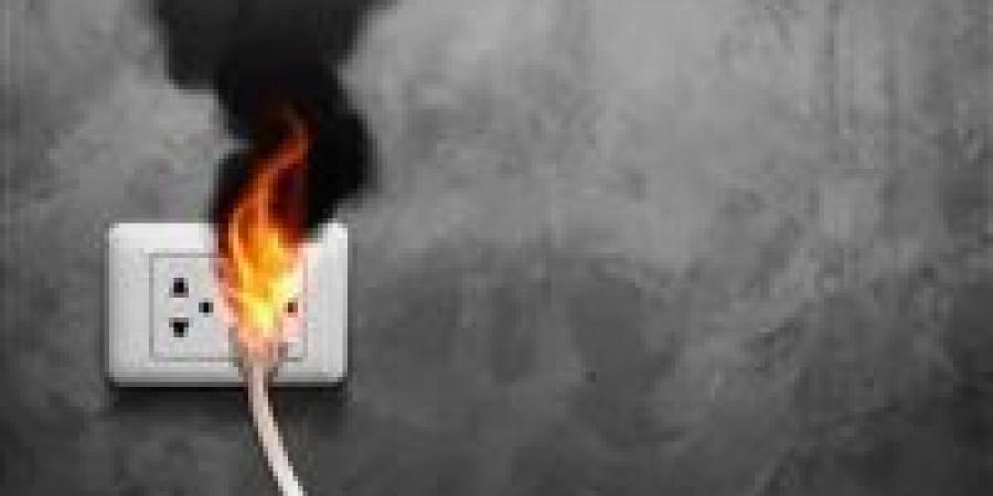 مأساة
      في
      أوسيم..
      شاحن
      هاتف
      يتسبب
      في
      حريق
      يودي
      بحياة
      طفلة