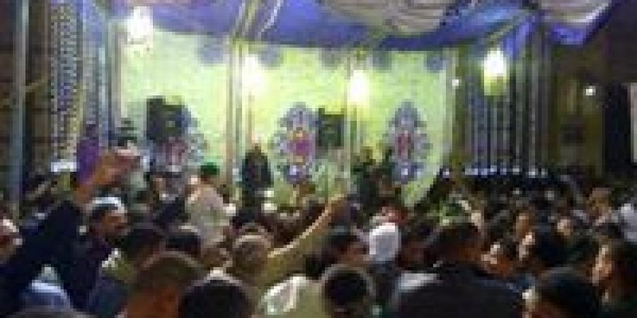 تعطيل
      الدراسة
      في
      38
      مدرسة
      بدسوق
      بسبب
      مولد
      سيدي
      إبراهيم
      الدسوقي