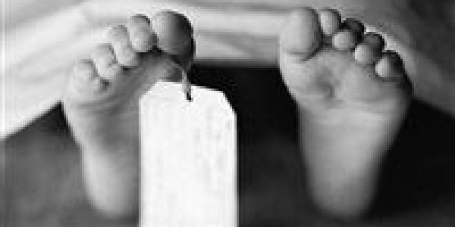 العثور
      على
      جثمان
      طفل
      وشقيقته
      مصابة
      بالهرم..
      والبحث
      عن
      اللغز