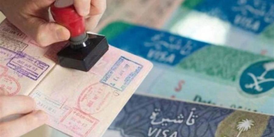 السعودية
      تطلق
      نظام
      الإقامة
      الدائمة
      2025..
      الرسوم
      والشروط
      وطريقة
      التقديم
      إلكترونيًا
